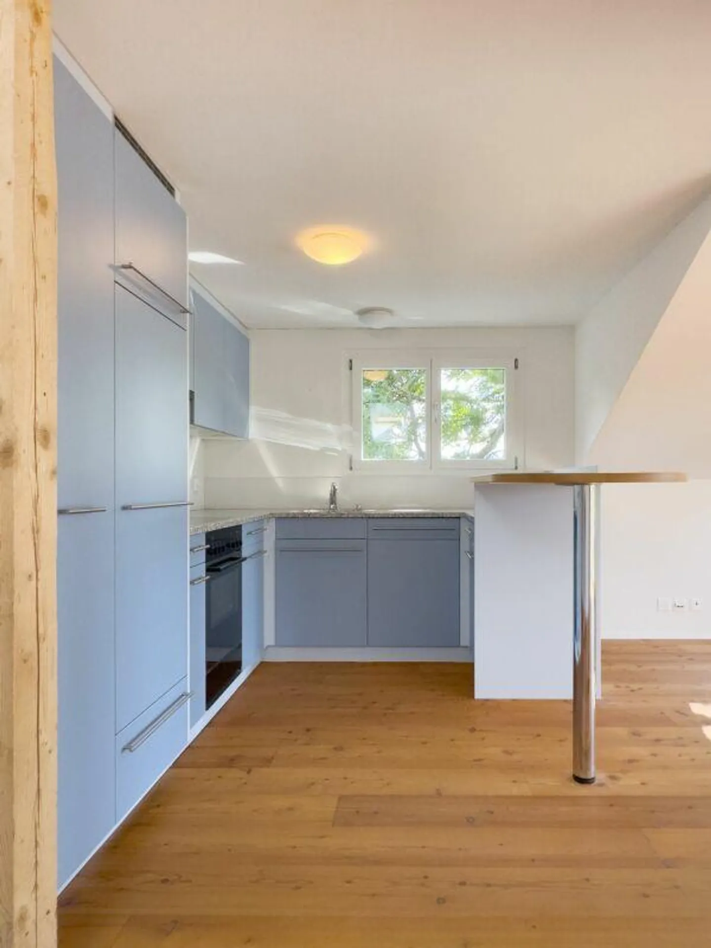 Maison individuelle de 8,5 pièces avec appartement séparé dans un emplacement magnifique à Worb - Photo 20 sur 29