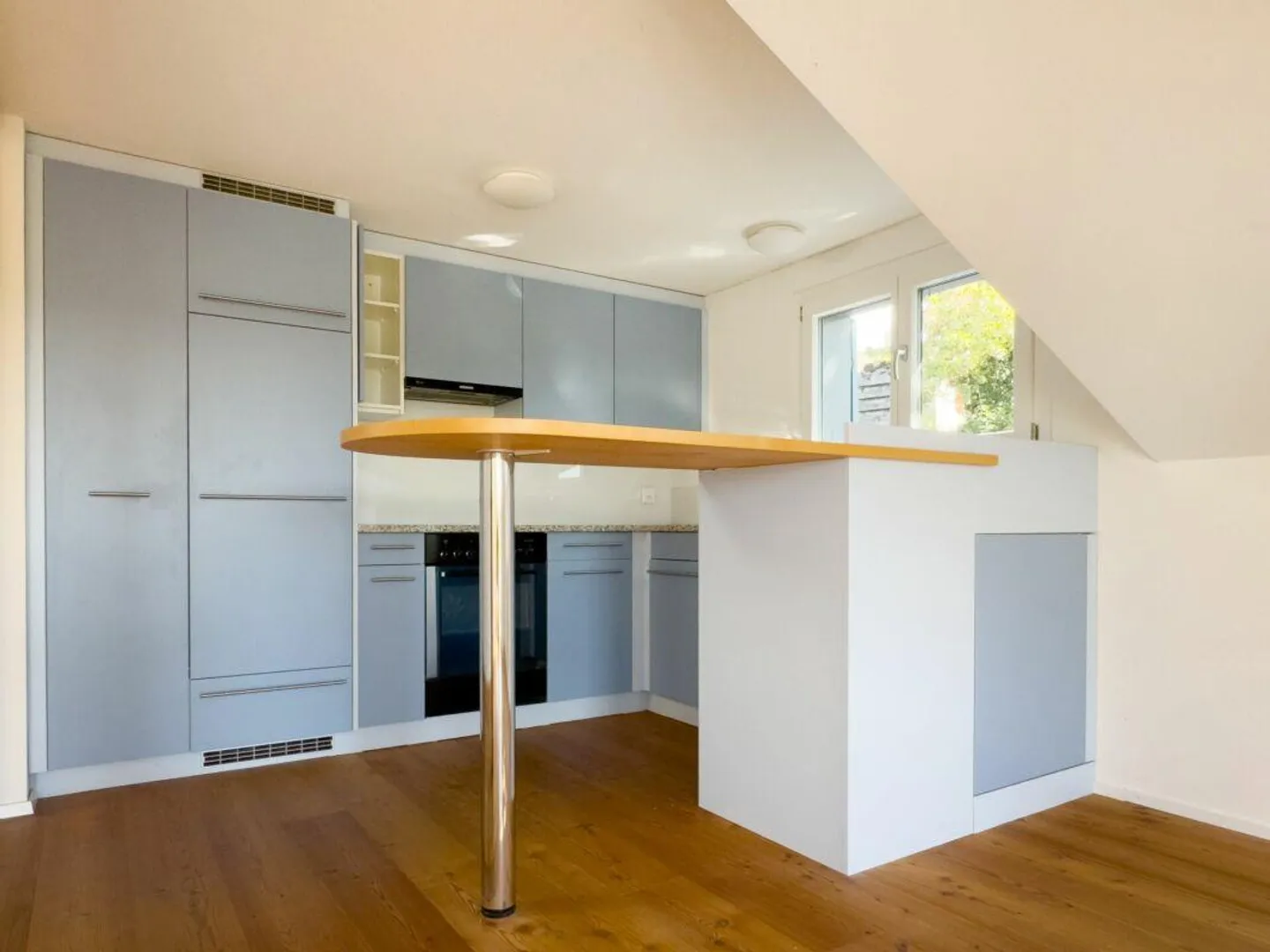 Maison individuelle de 8,5 pièces avec appartement séparé dans un emplacement magnifique à Worb - Photo 21 sur 29