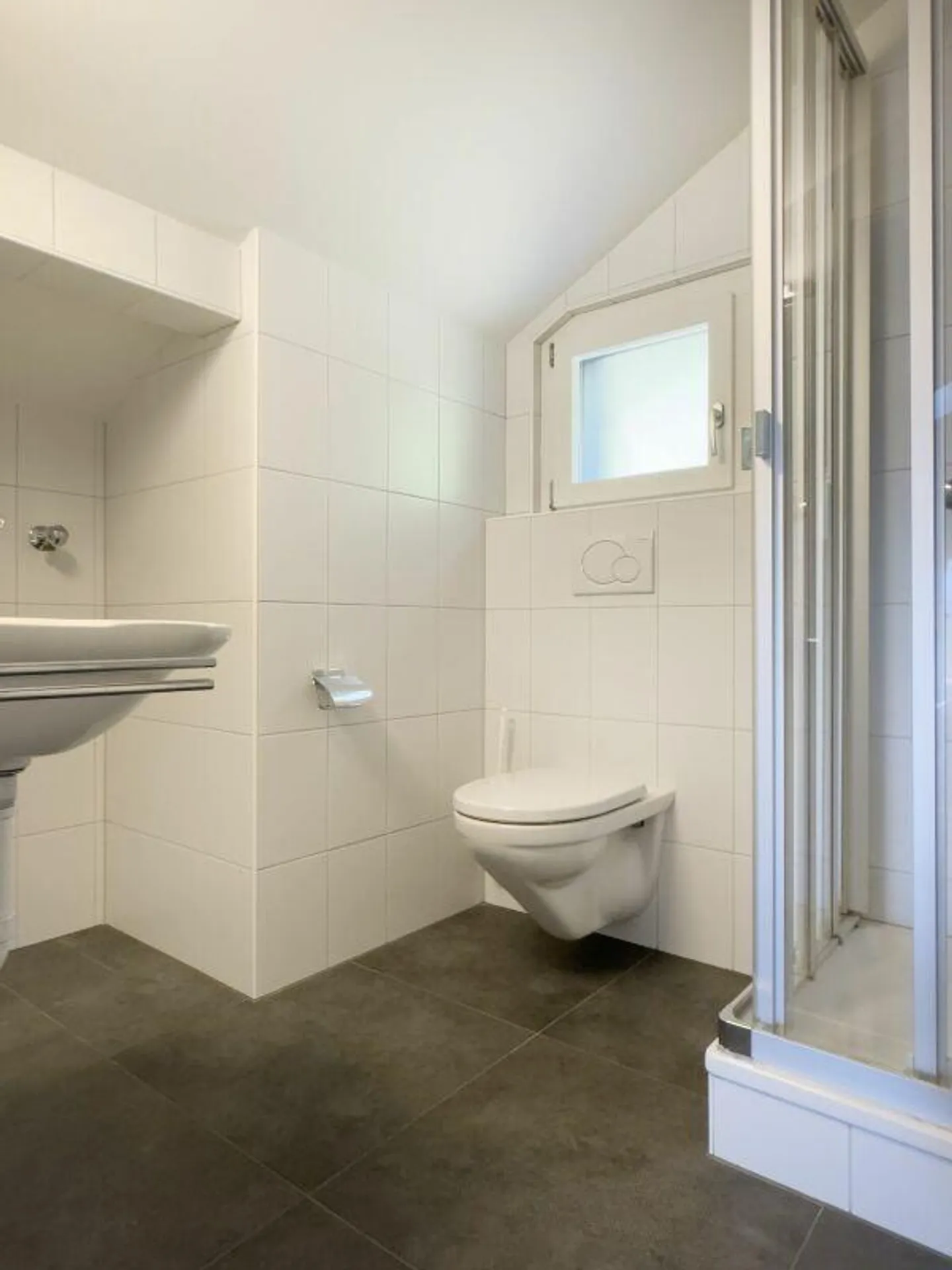 Maison individuelle de 8,5 pièces avec appartement séparé dans un emplacement magnifique à Worb - Photo 22 sur 29