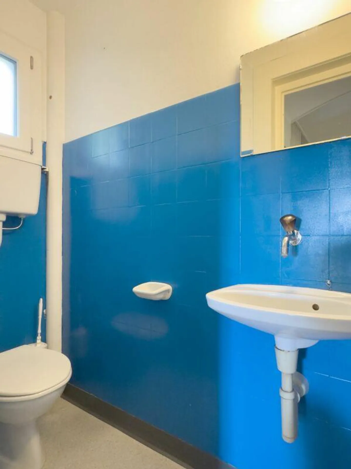 Maison individuelle de 8,5 pièces avec appartement séparé dans un emplacement magnifique à Worb - Photo 23 sur 29