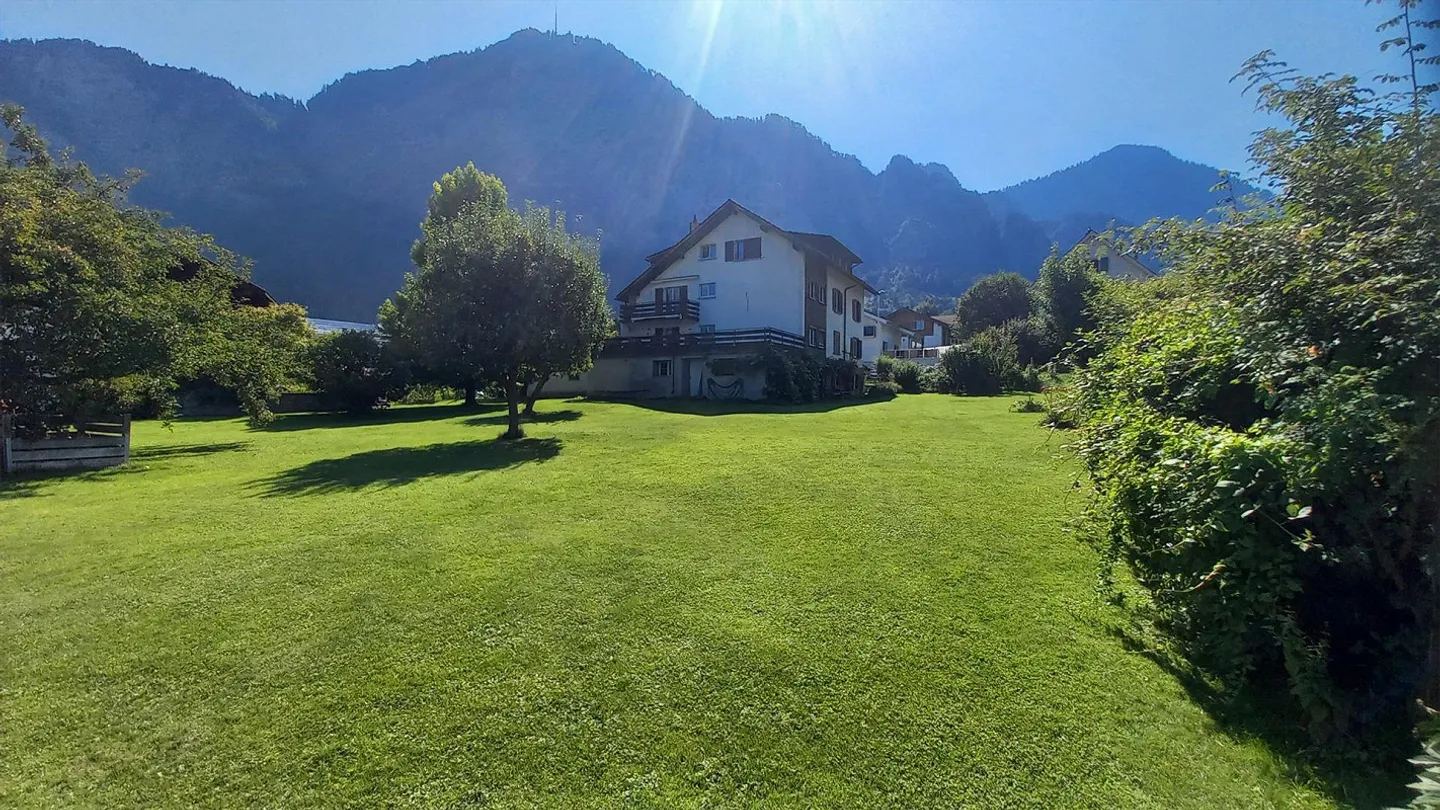 Igis beautiful 4-room apartment with a view and green space - Photo 13 of 23