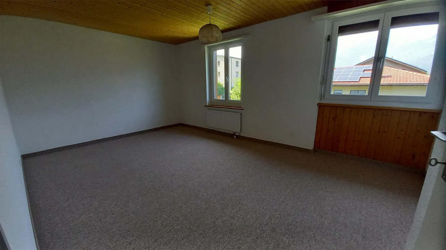 Igis beautiful 4-room apartment with a view and green space - Photo 21 of 23