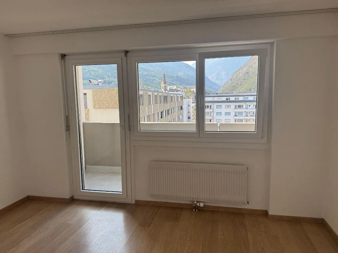 Appartement de location attrayant directement à la gare de Visp - Photo 5 sur 8