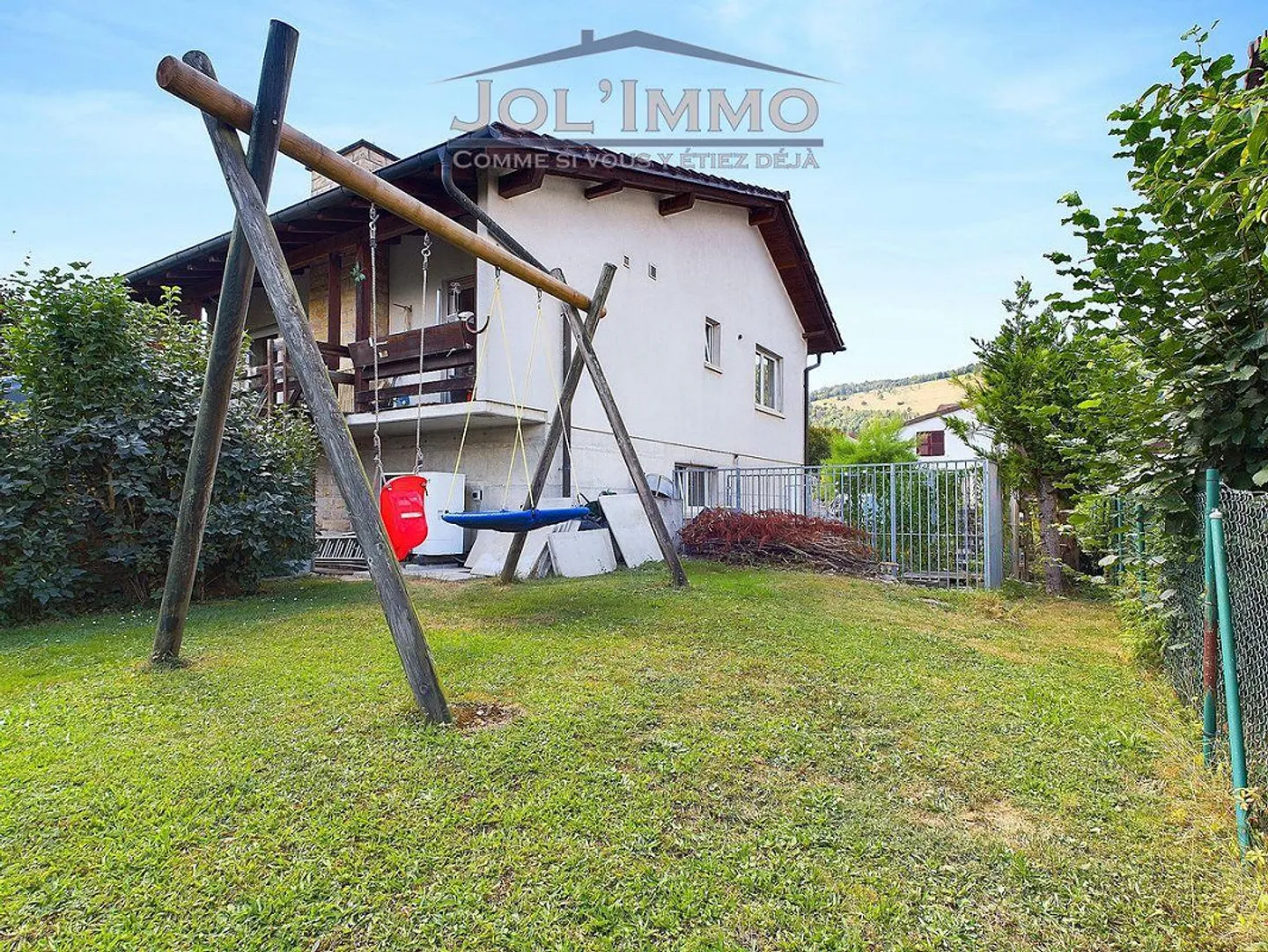 Independent house with 5 1/2 rooms in the municipality of Haute Sorne in Glovelier. - Photo 1 of 10