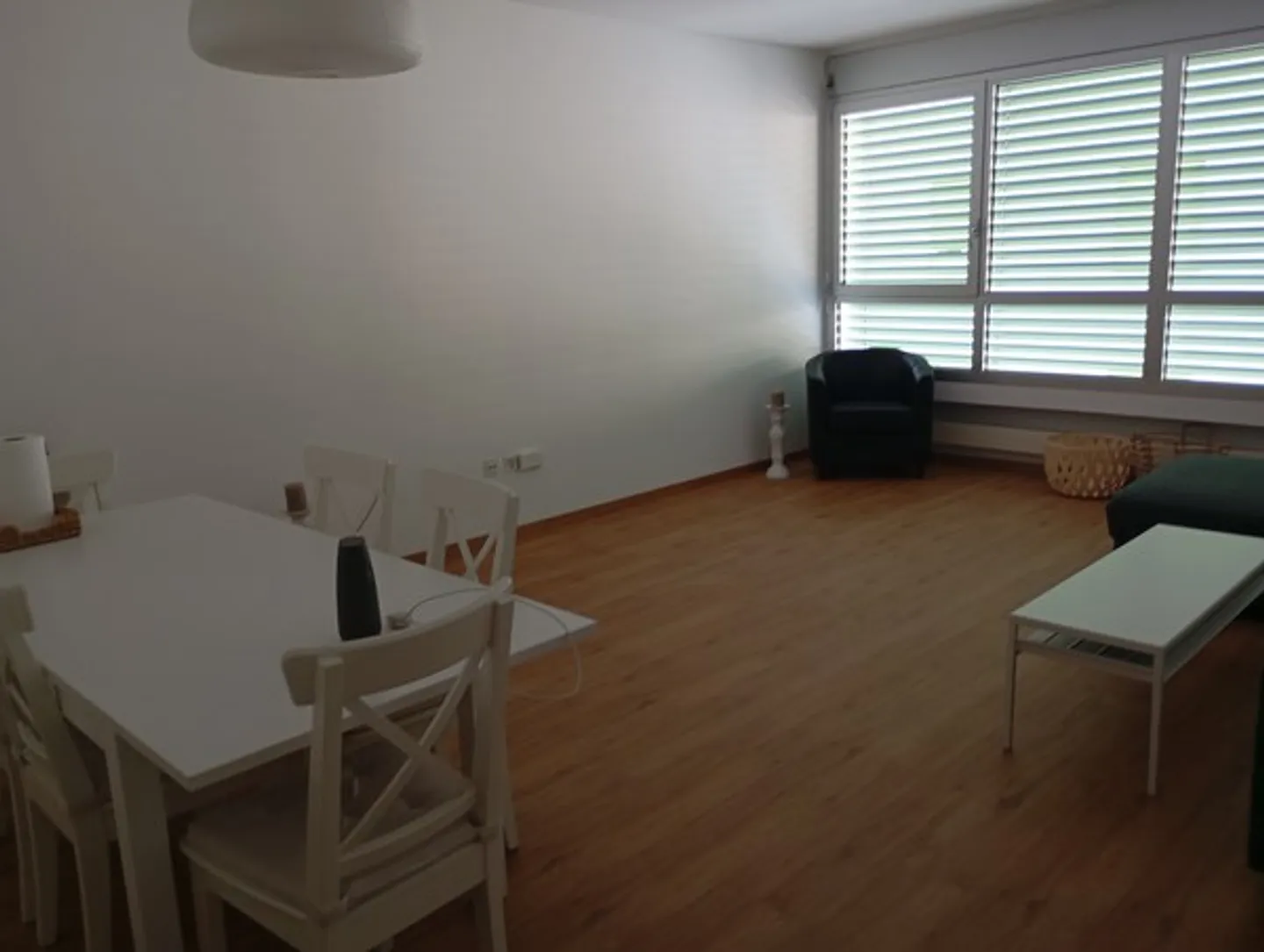 Premier mois de loyer gratuit - Appartement meublé de 3,5 pièces dans un emplacement stratégique à Chiasso - Photo 3 sur 11