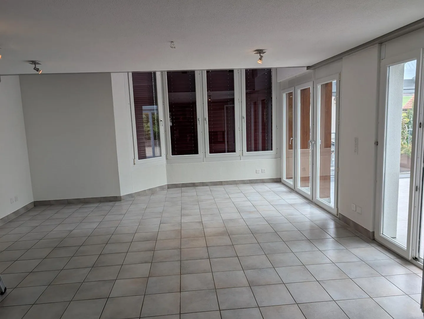 Casa ristrutturata di 6,5 stanze - Foto 2 di 16
