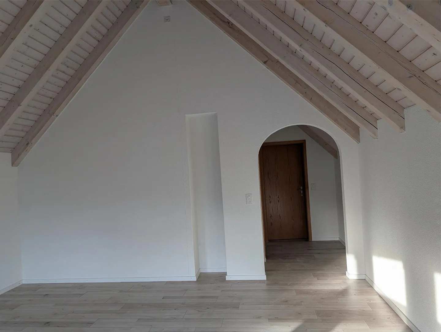 Casa ristrutturata di 6,5 stanze - Foto 5 di 16