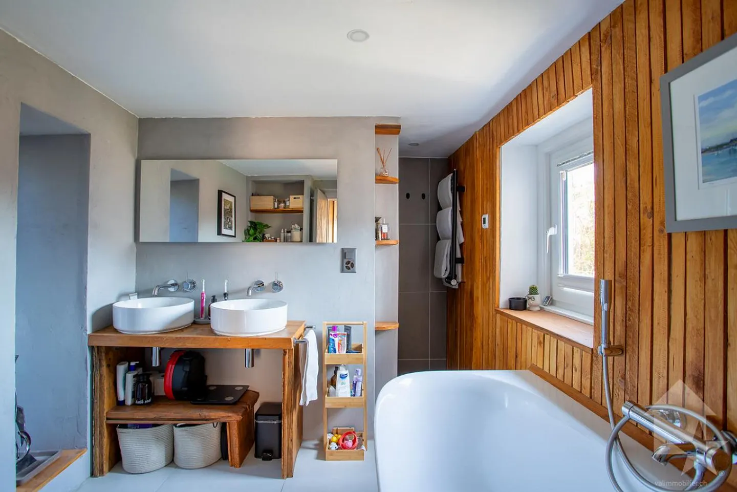 Renovated 4.5-room chalet, 103 m2, view and sun - Photo 10 of 23