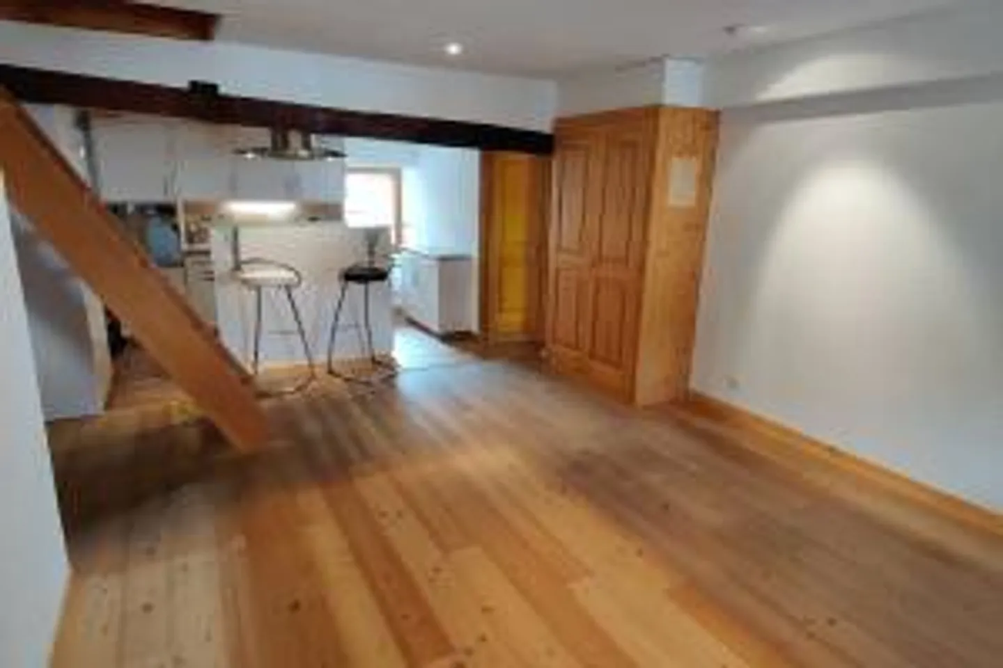 Appartement 3.5 pièces - Photo 2 sur 8