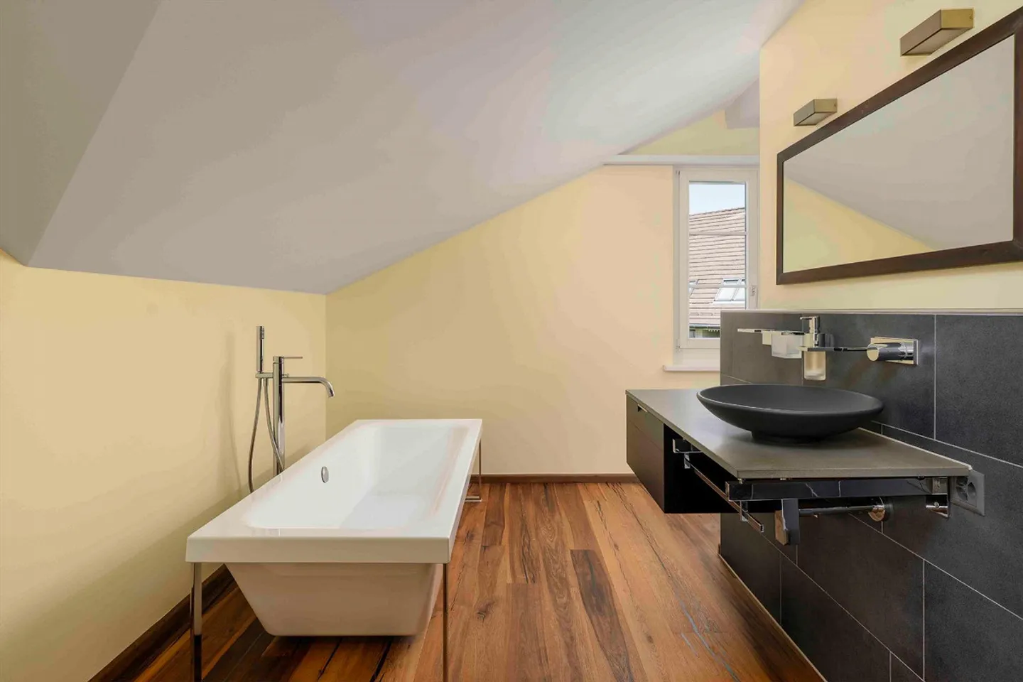 Rêve de maison avec espace et style - Photo 4 sur 7