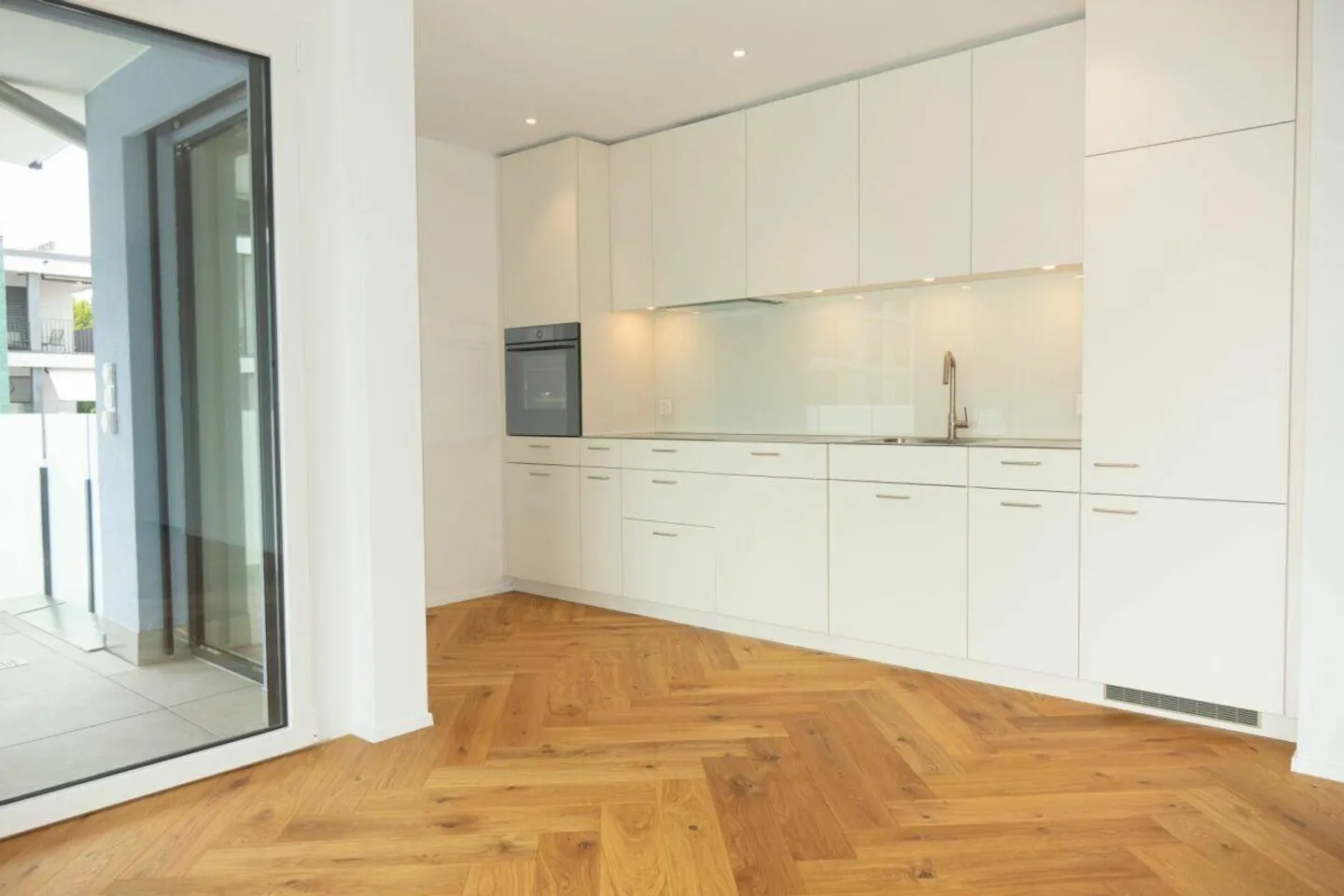 Moderne Wohnung in Zürich - Foto 4 von 10