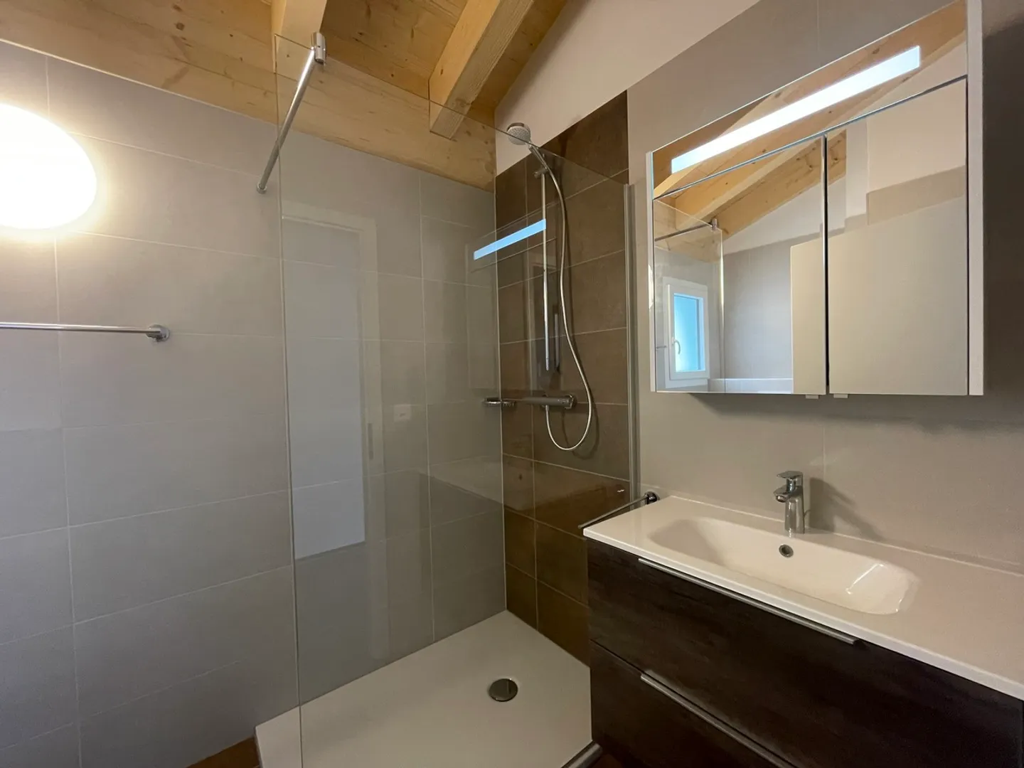 Magnifique studio avec balcon - Photo 3 of 6