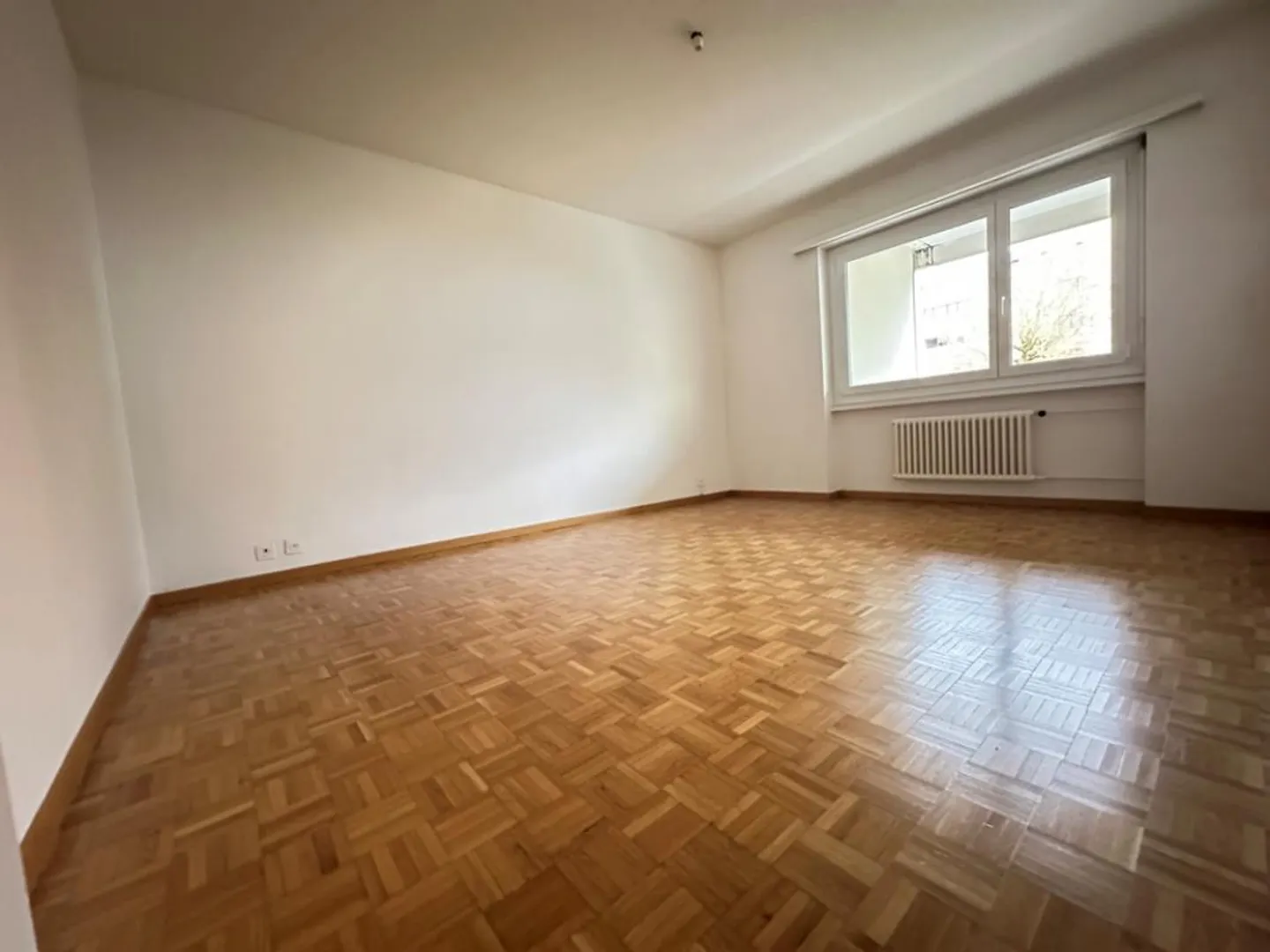 Zentral gelegene Wohnung zu vermieten! - Foto 4 von 5