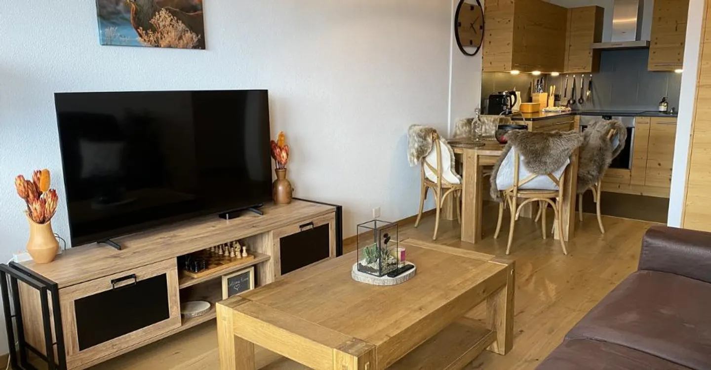 Charming Apartment by Lake Moubra - Photo 3 of 6