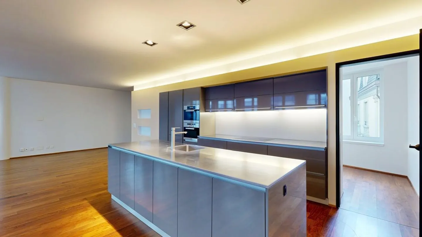 Appartamento Loft Moderno nel Cuore della Città Vecchia di Lucerna - Foto 3 di 13