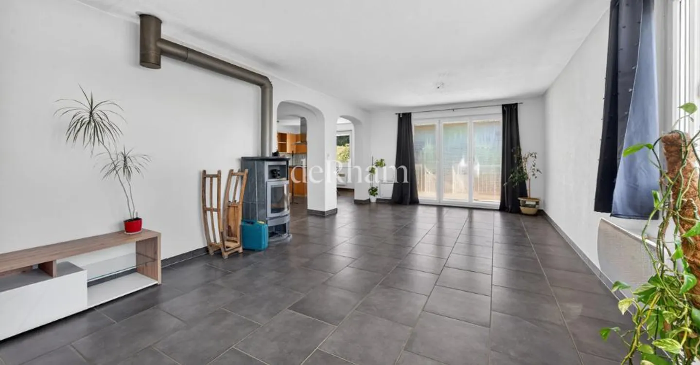 6,5-Zimmer-Duplex mit Balkon, Terrasse und Garten - Foto 2 von 12