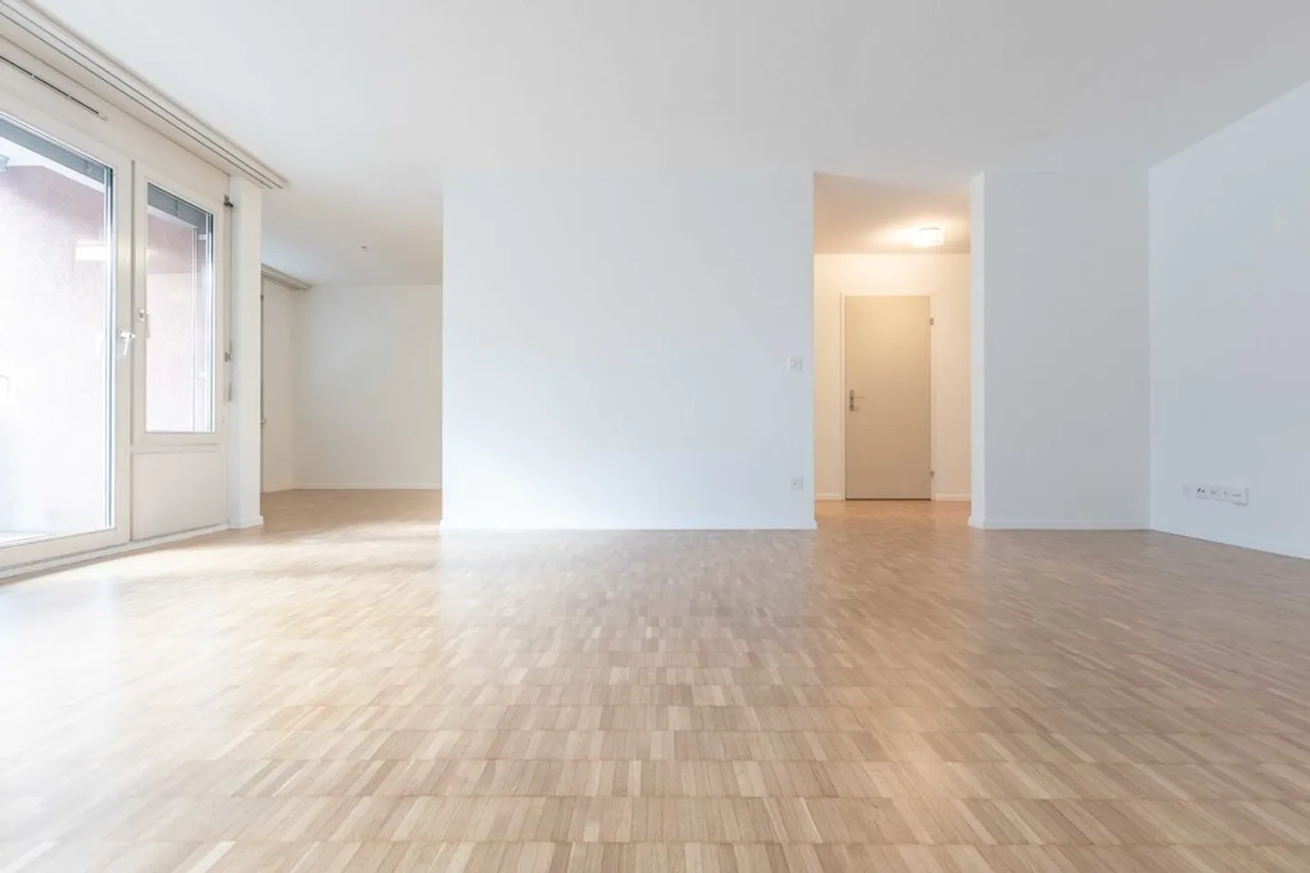 Charming Apartment in Luzern - Photo 3 of 11