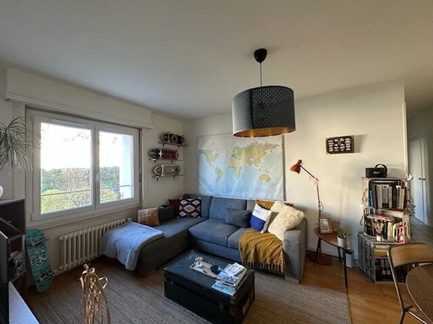 Apartment for rent - Photo 2 of 8