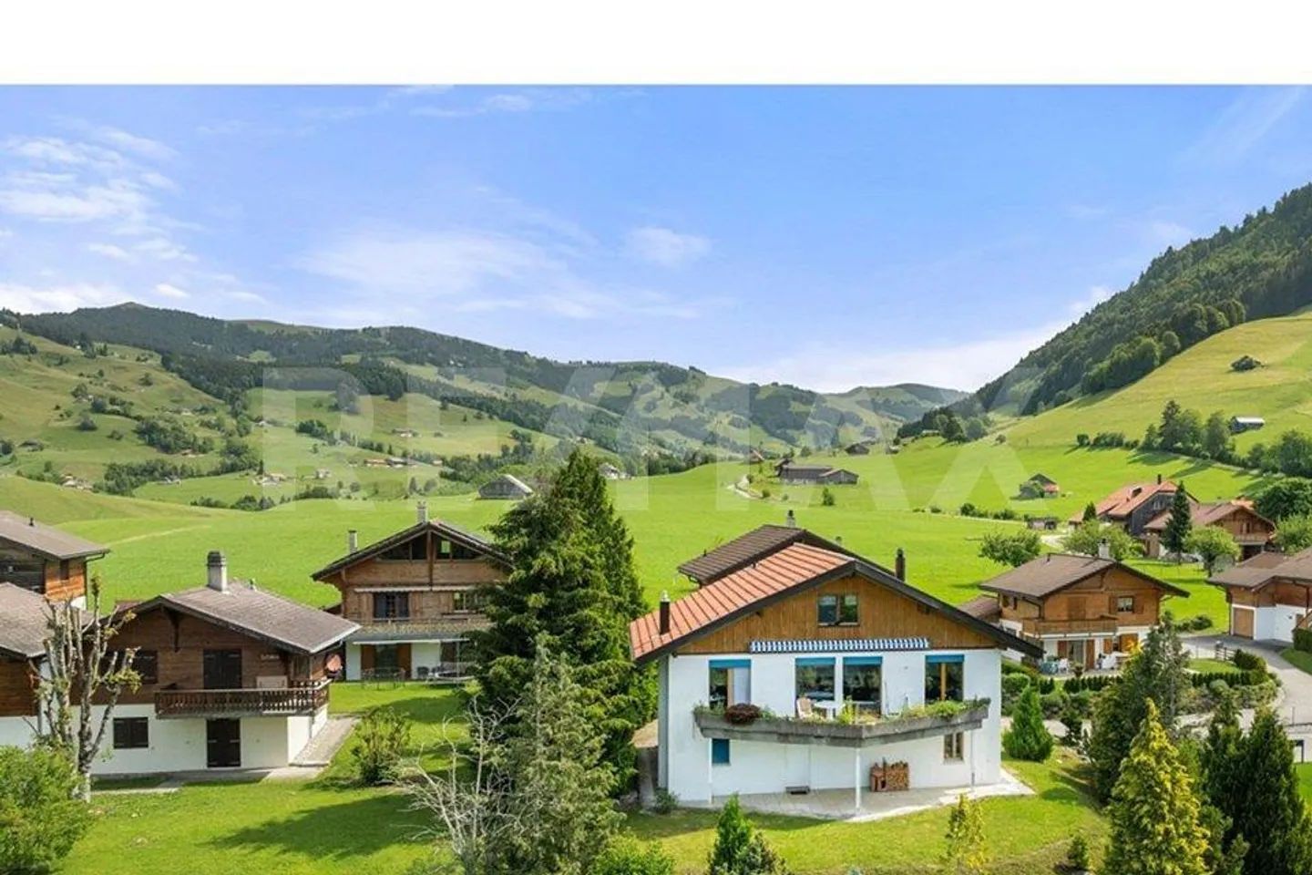 Exklusives Einfamilienhaus mit Aussicht - Foto 2 von 13