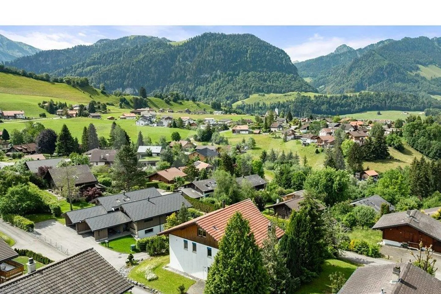 Exklusives Einfamilienhaus mit Aussicht - Foto 5 von 13