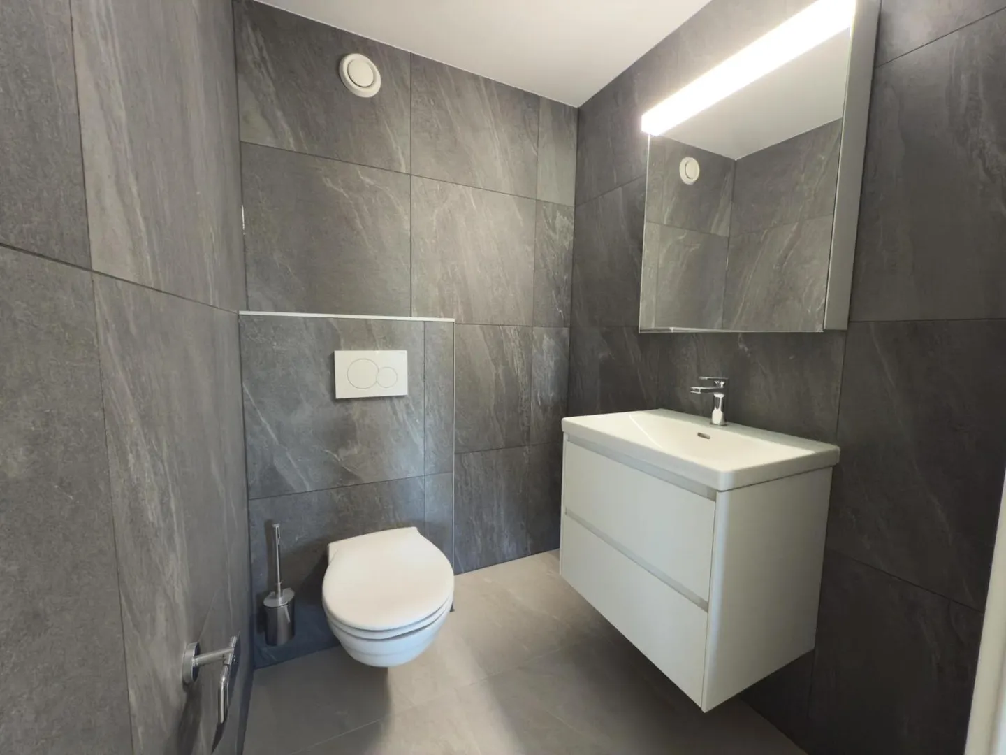 Appartamento 4.5 stanze completamente ristrutturato a Fétigny - Foto 8 di 9