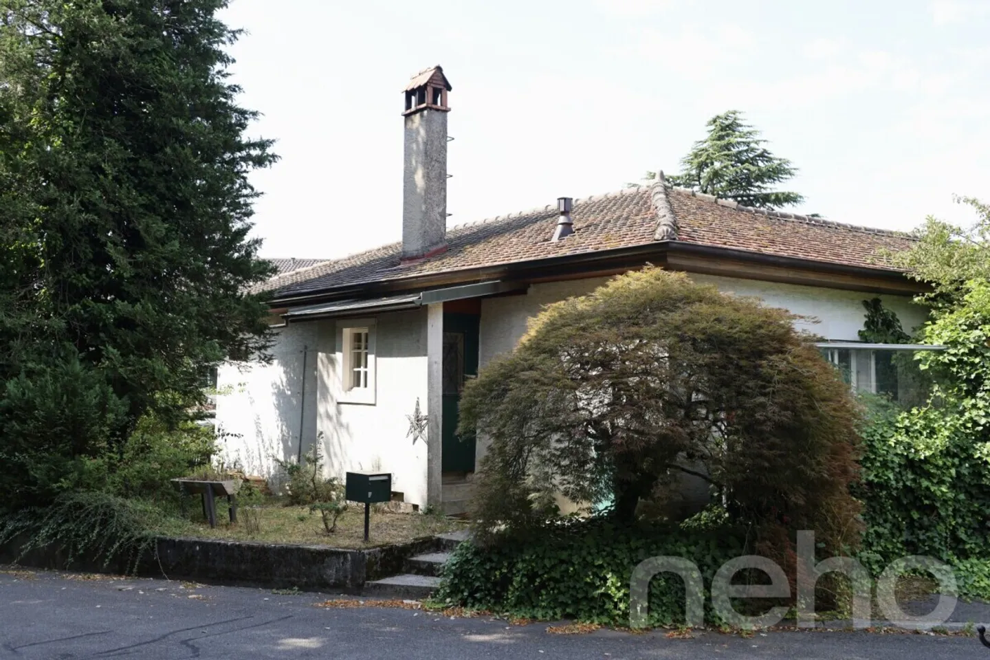 Villa ristrutturata con giardino in posizione privilegiata - Foto 3 di 12