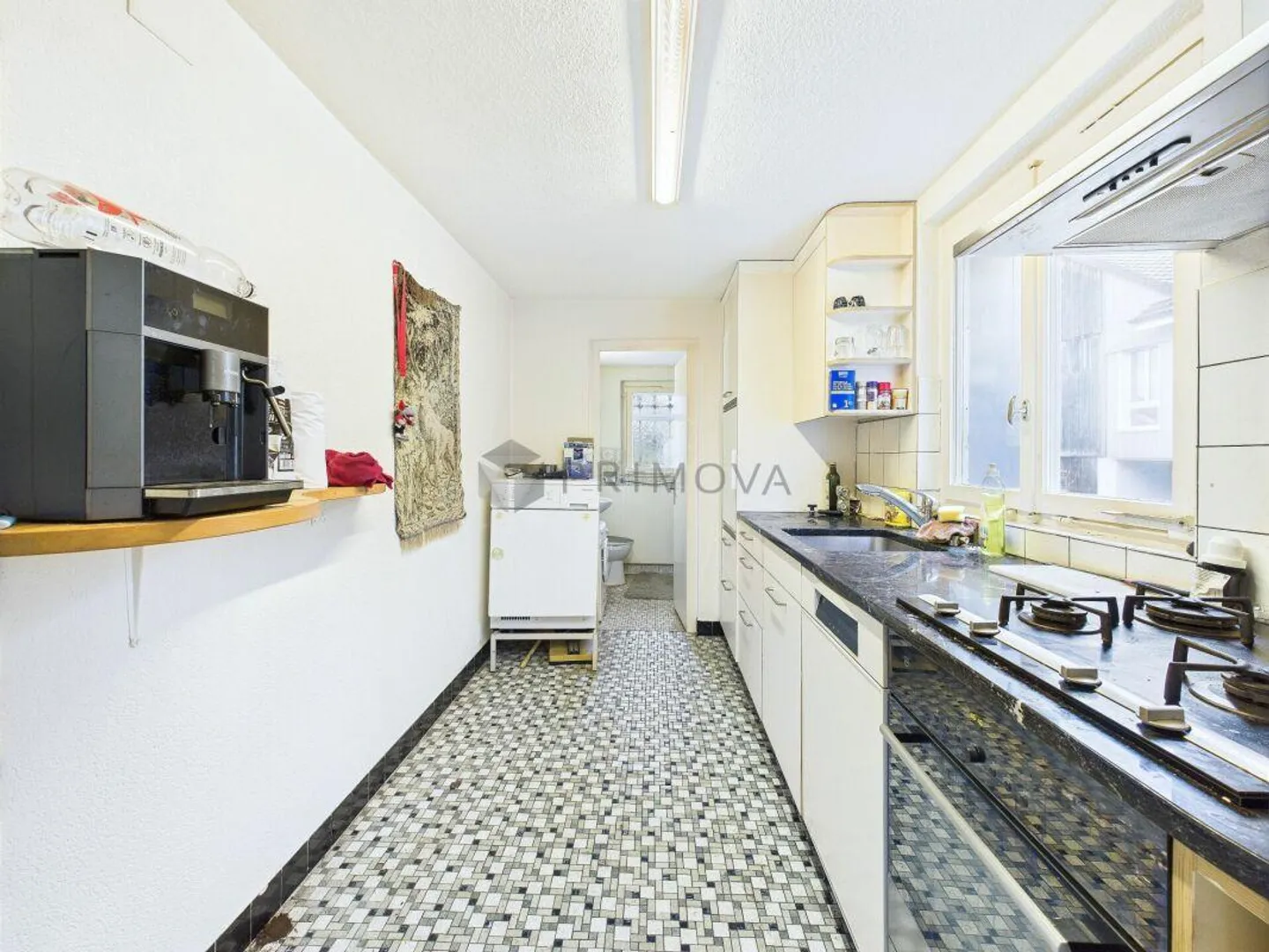 Investire e progettare: Casa plurifamiliare con officina per auto e 4,9... - Foto 9 di 13