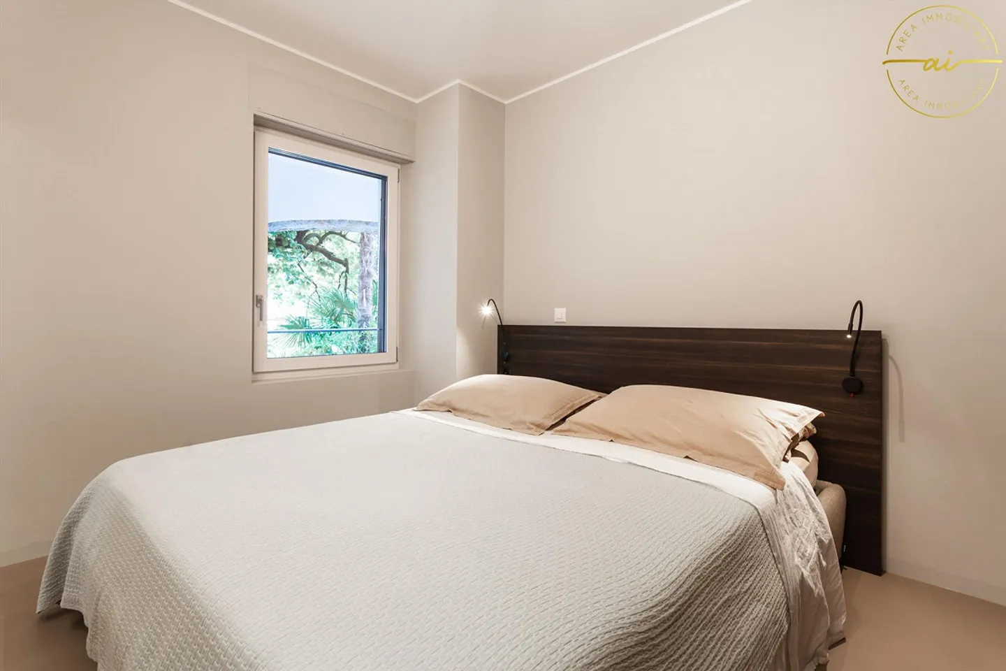 Exclusive 2.5 Rooms Lake View with Garden and Terrace - Photo 13 of 13