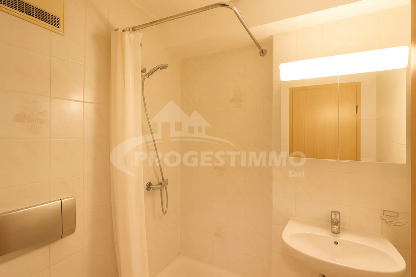 STUDIO A LES BAINS - Foto 4 di 6