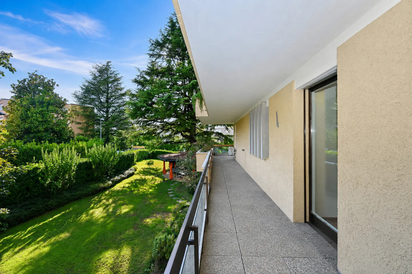 Élégant appartement 5 pièces à Gentilino - Photo 2 sur 28
