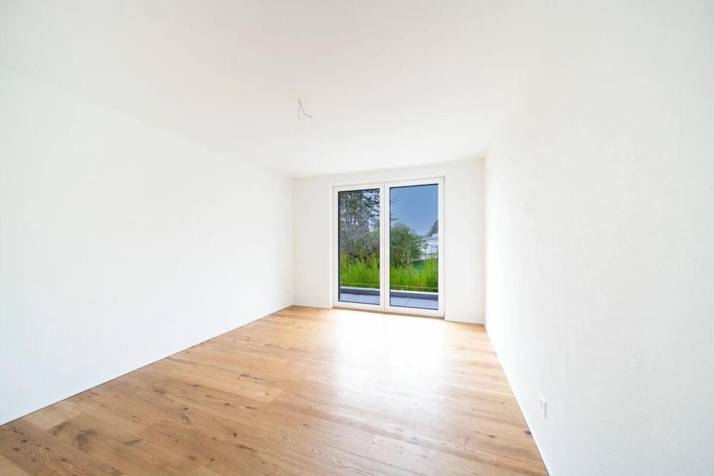 Appartamento di 4.5 locali come nuovo con molto spazio - Foto 9 di 15