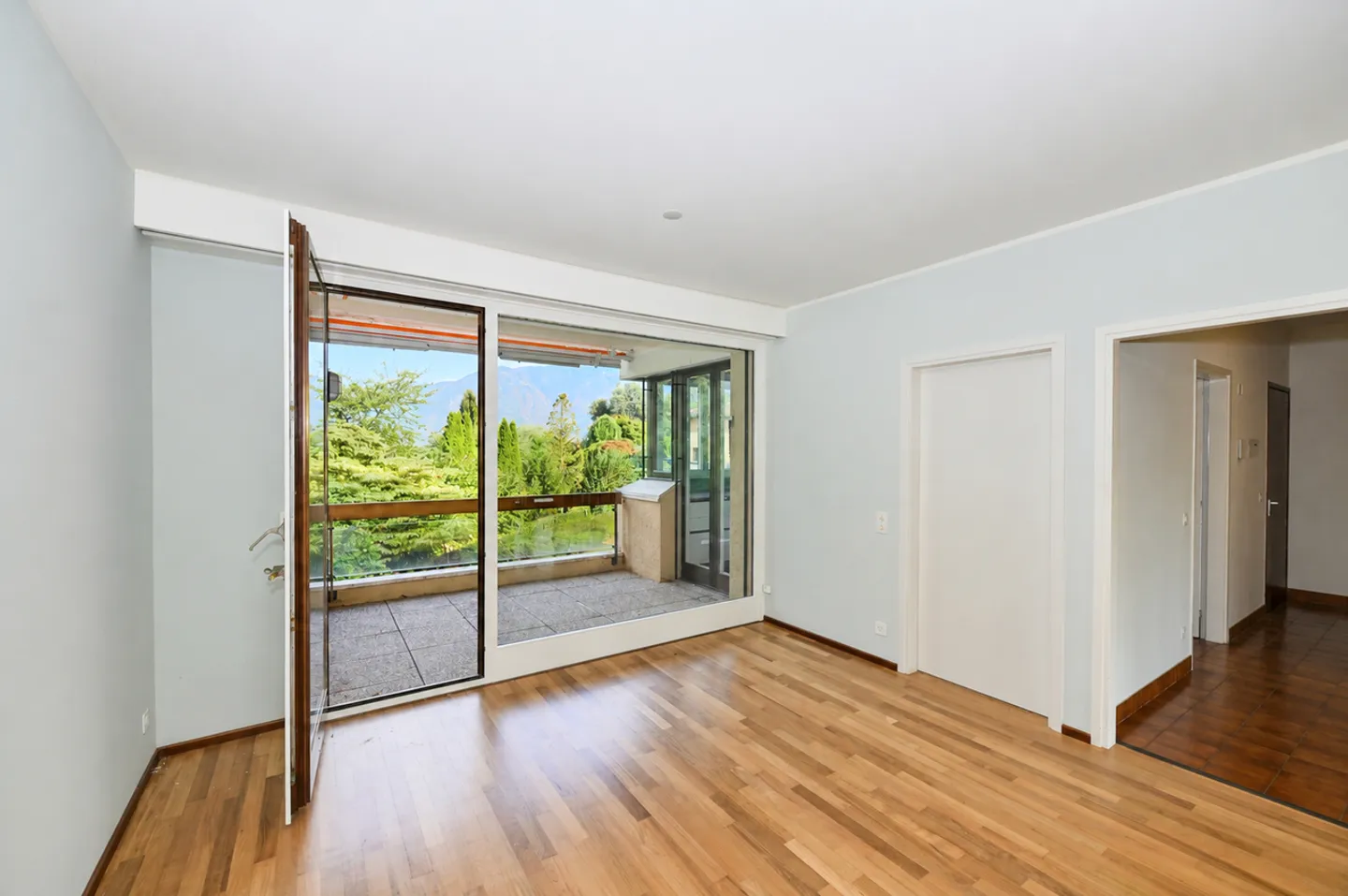 Élégant appartement 5 pièces à Gentilino - Photo 10 sur 28