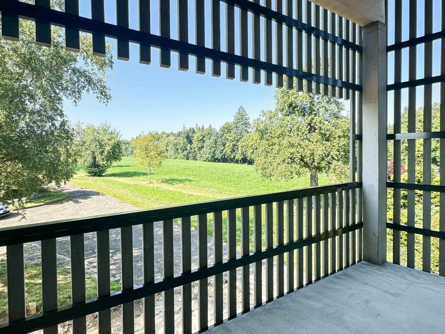 Appartement unique de 4,5 pièces dans un emplacement exceptionnel et gran... - Photo 4 sur 12