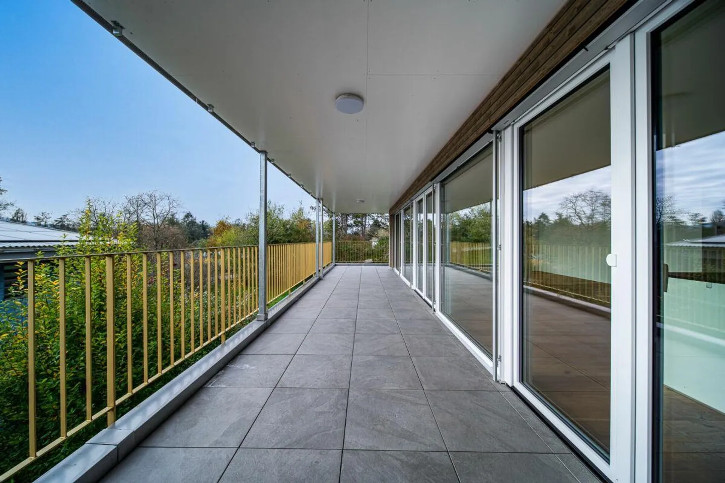 Appartamento di 4.5 locali come nuovo con molto spazio - Foto 11 di 15