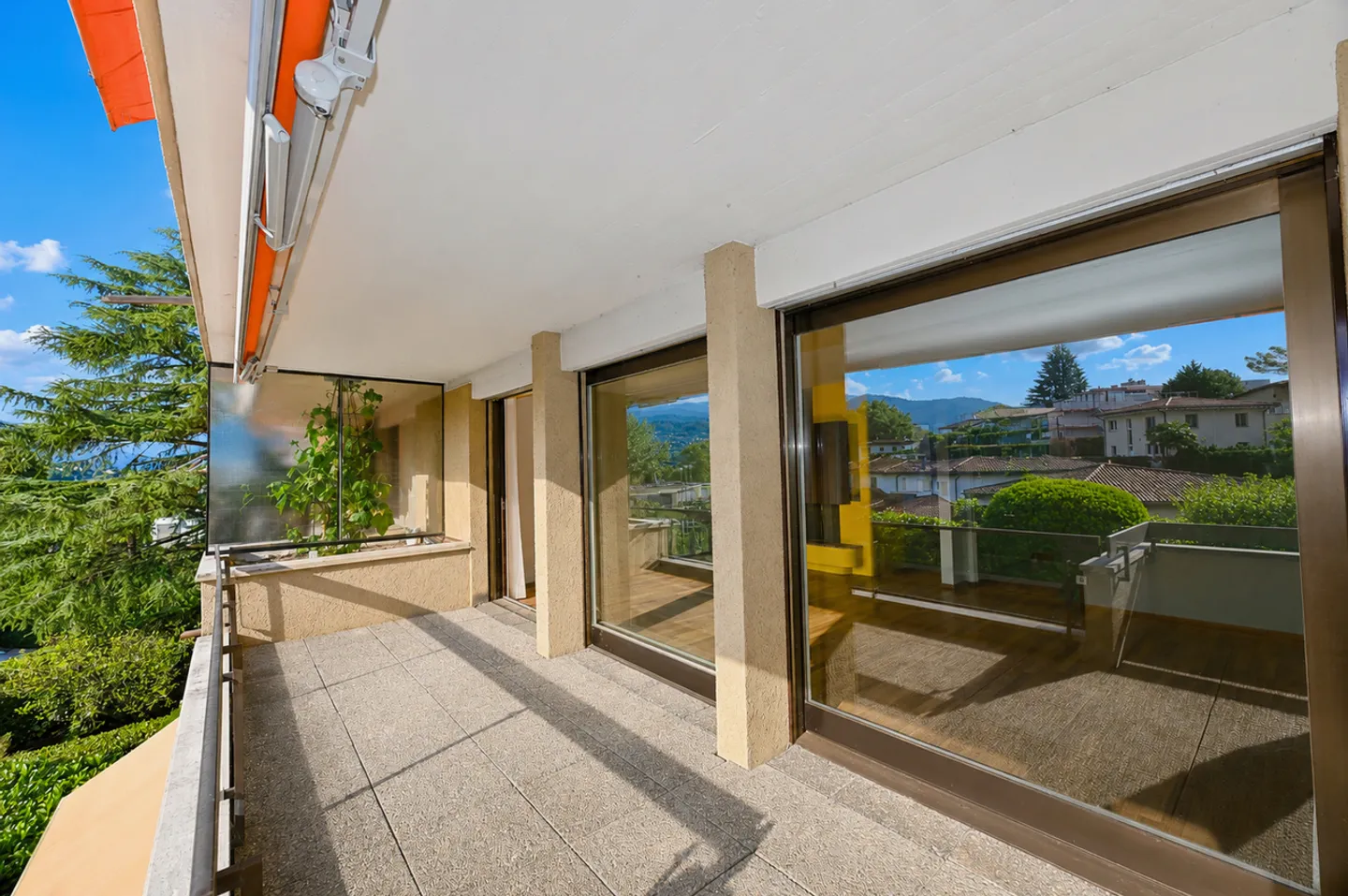 Élégant appartement 5 pièces à Gentilino - Photo 20 sur 28