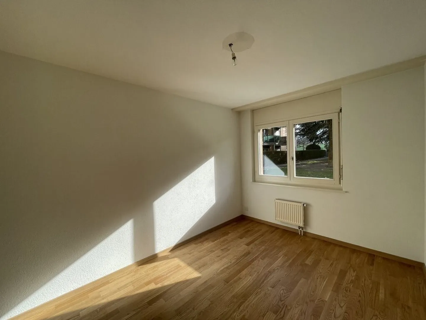 Charmant appartement 3.5 pièces - Photo 1 sur 4