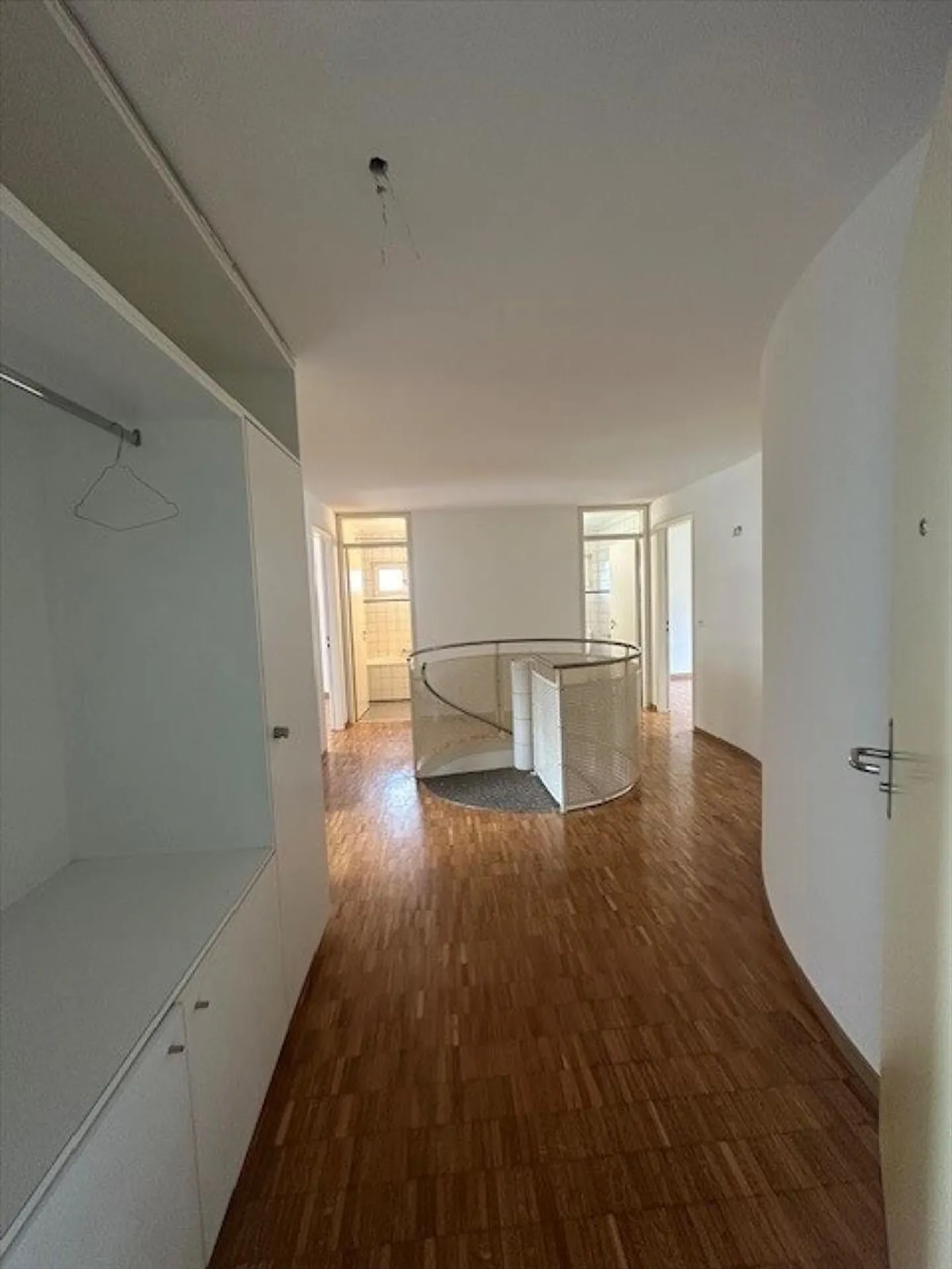 4-room duplex apartment - Photo 7 of 13