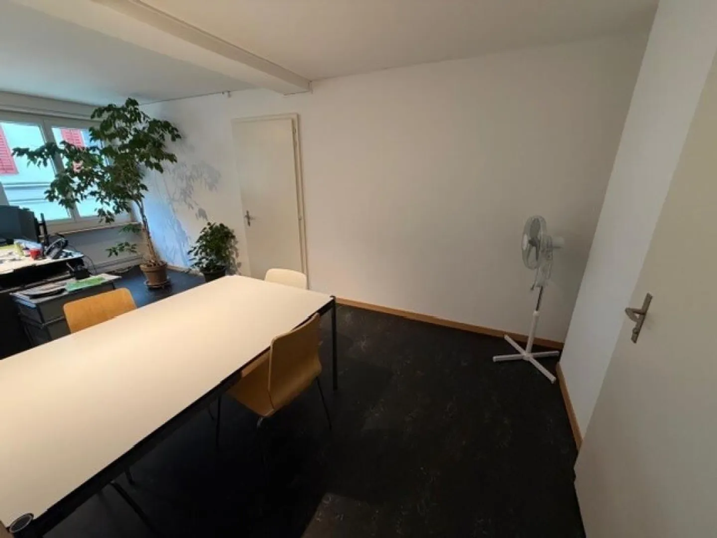 Vielseitiger Büroraum in Luzern - Foto 6 von 6