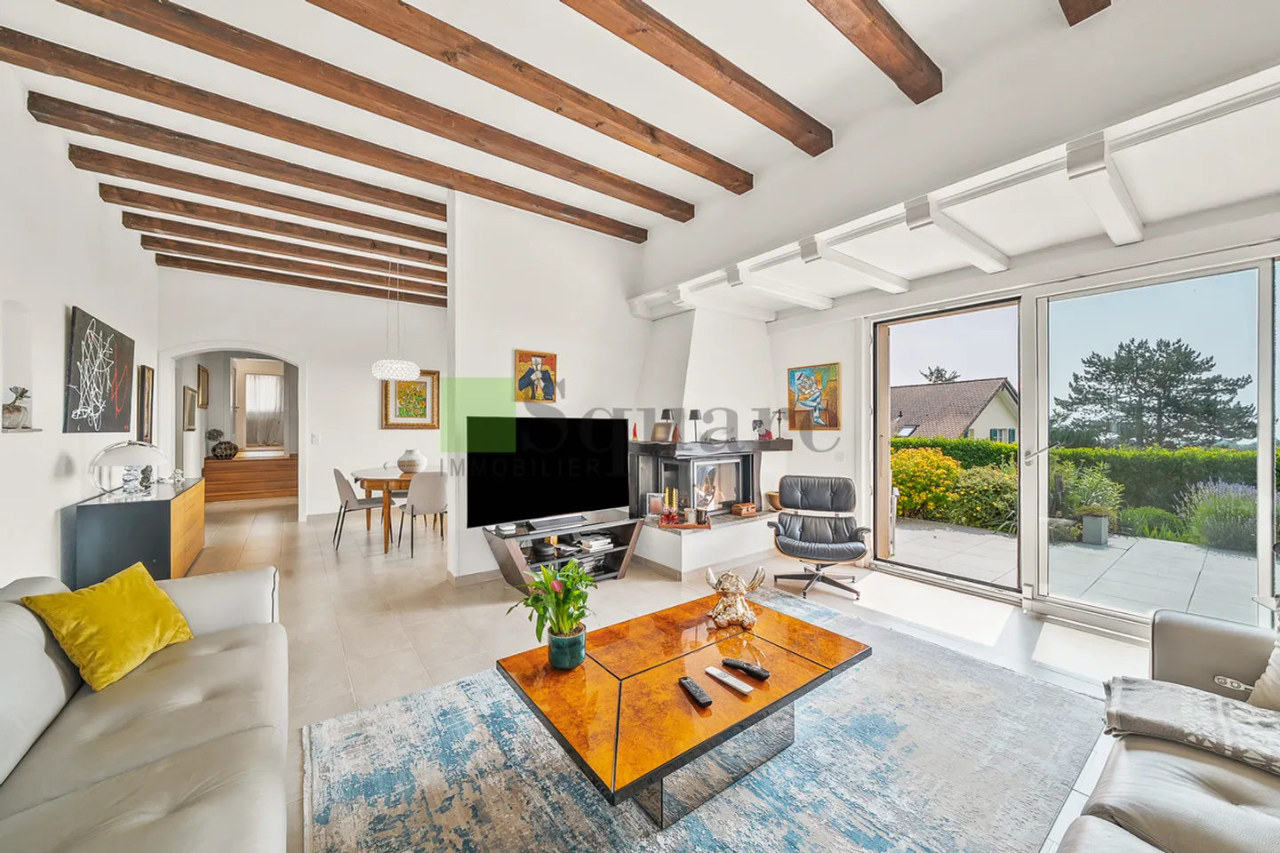 Wunderschöne 7-Zimmer-Einfamilienvilla mit Pool und Seeblick - Foto 5 von 14