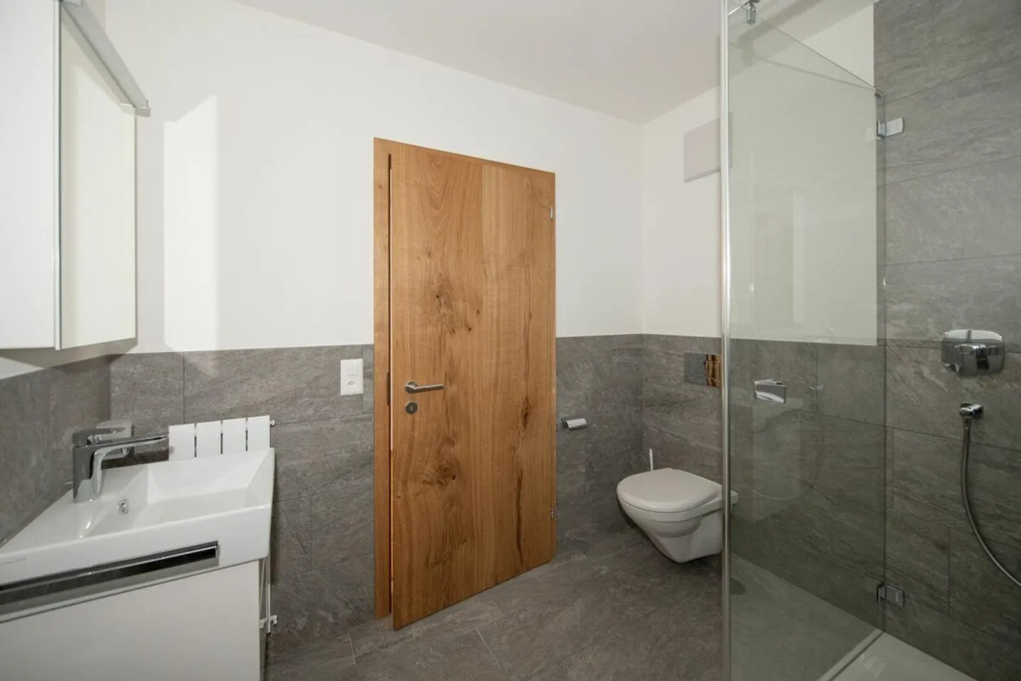 Geräumige Wohnung - Foto 8 von 11
