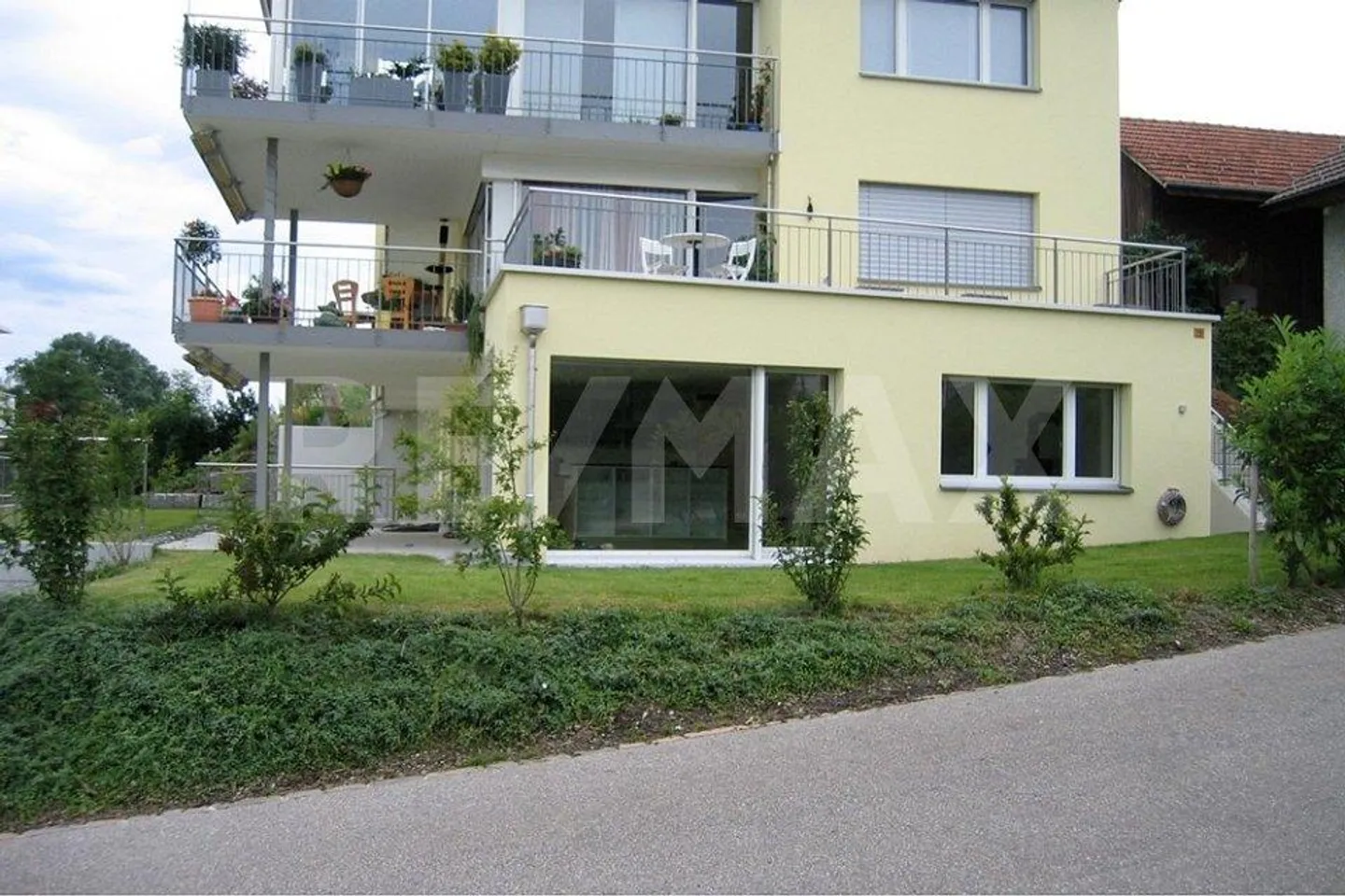 Charmant appartement 4.5 pièces - Photo 2 sur 11