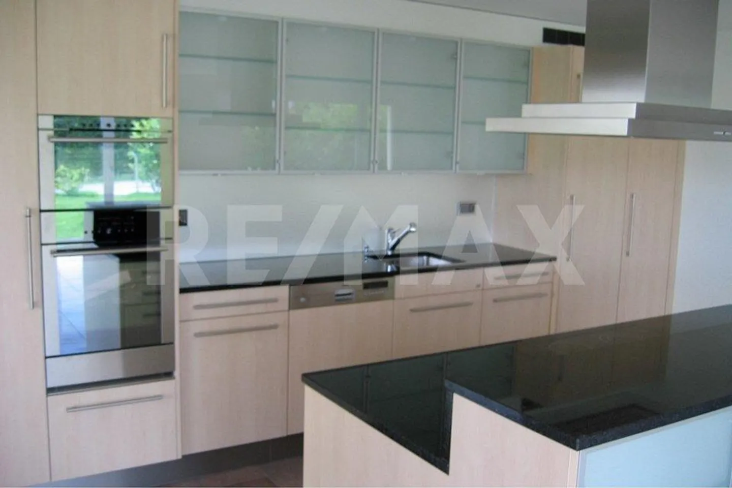 Charmant appartement 4.5 pièces - Photo 3 sur 11