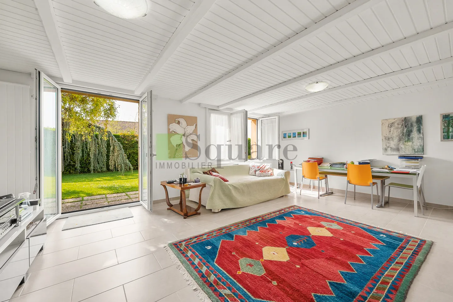 Wunderschöne 7-Zimmer-Einfamilienvilla mit Pool und Seeblick - Foto 12 von 14