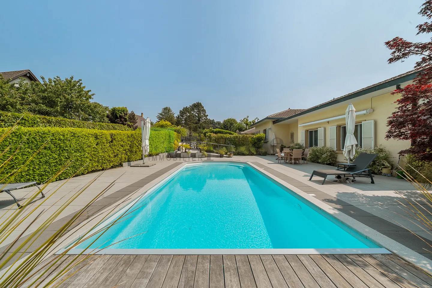 Wunderschöne 7-Zimmer-Einfamilienvilla mit Pool und Seeblick - Foto 14 von 14