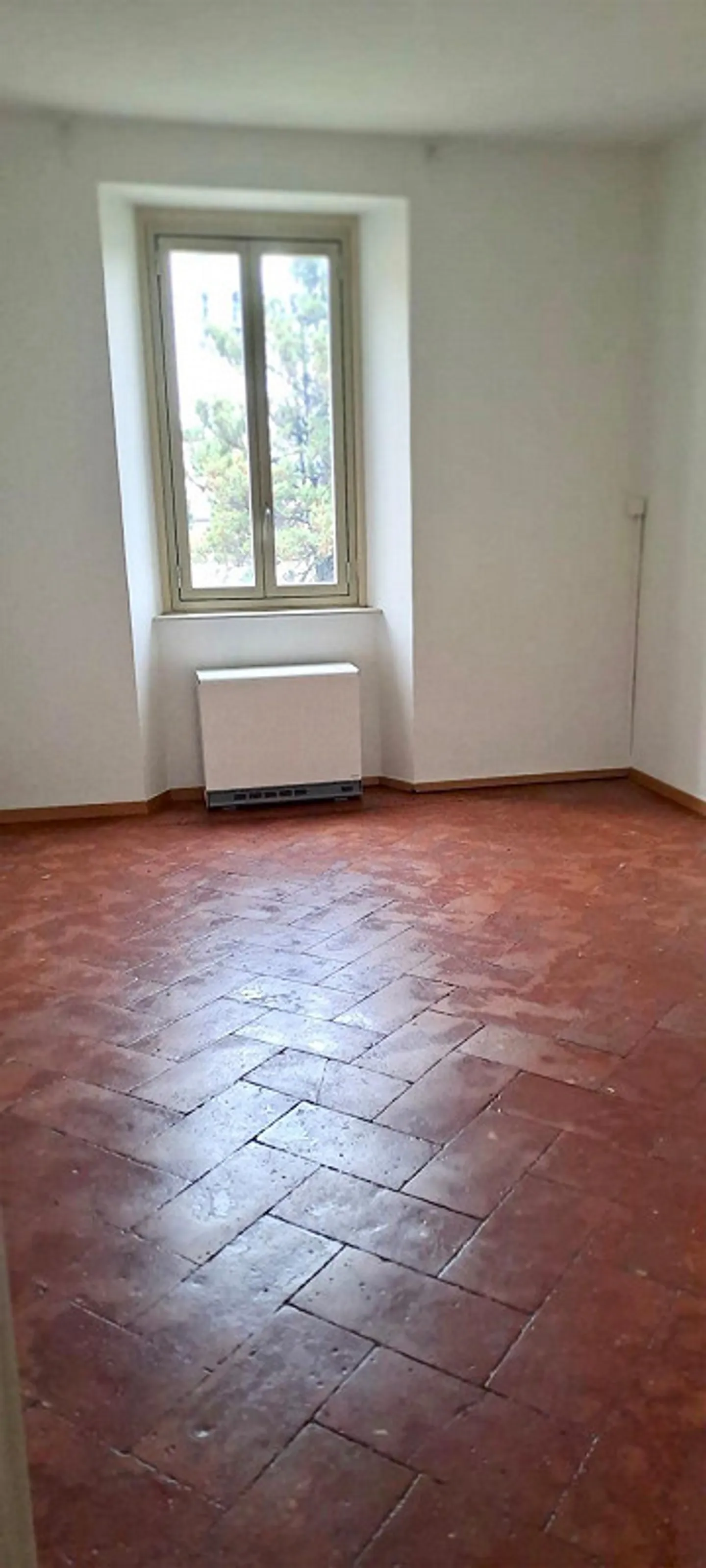 3 1/2 mit Kamin im Zentrum von Balerna - Foto 6 von 7