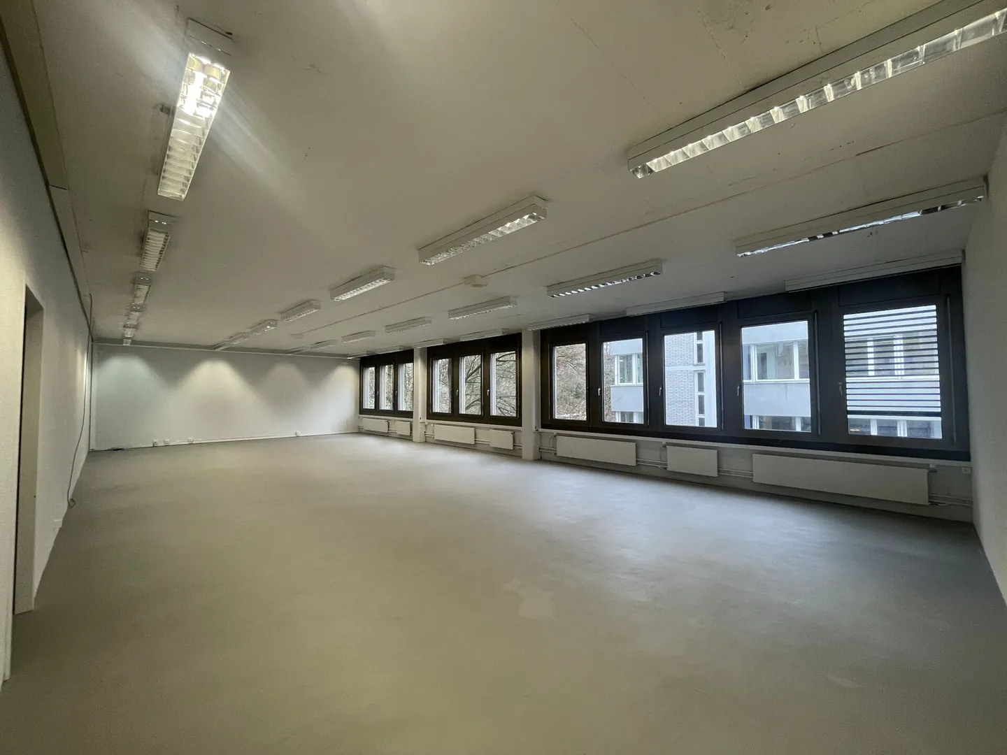 Spazio ufficio attraente nel vivace quartiere di Binz - spazio aperto al 2° piano (145 m²) - Foto 3 di 8