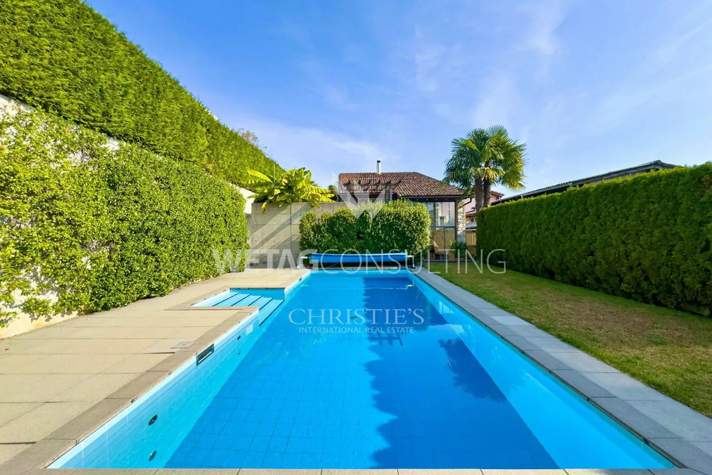 Lugano?Vernate: Elegante villa con vista lago e accesso a frutteto e piscina comuni in vendita - Foto 5 di 13