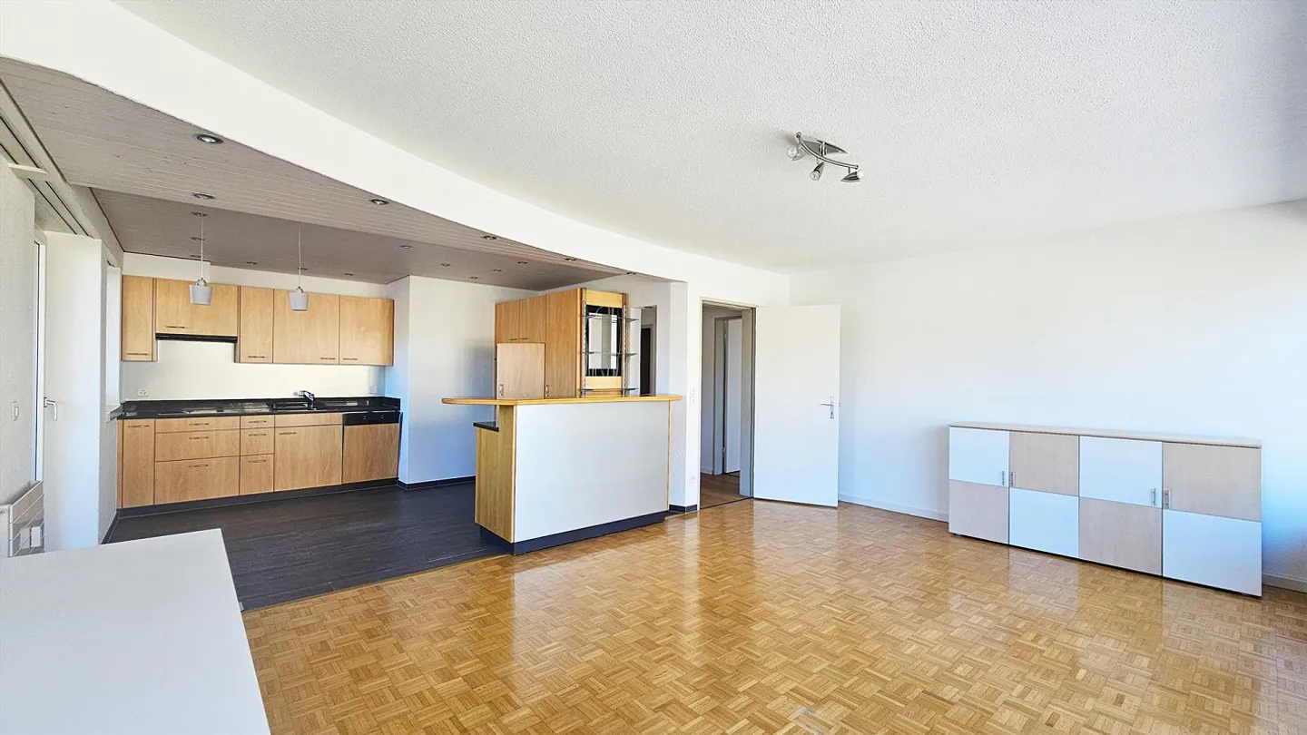 4.5-Zimmer-Wohnung an zentraler Lage im Dorf - Foto 2 von 15