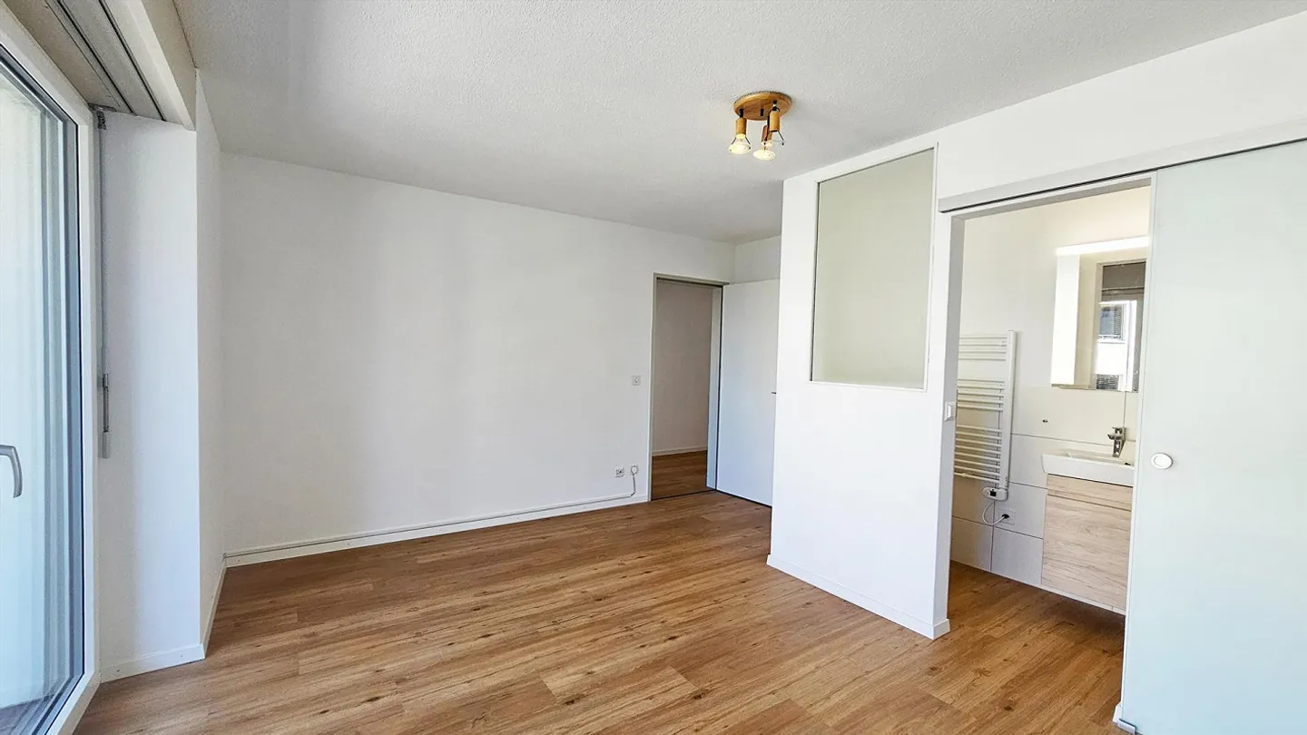 4.5-Zimmer-Wohnung an zentraler Lage im Dorf - Foto 7 von 15