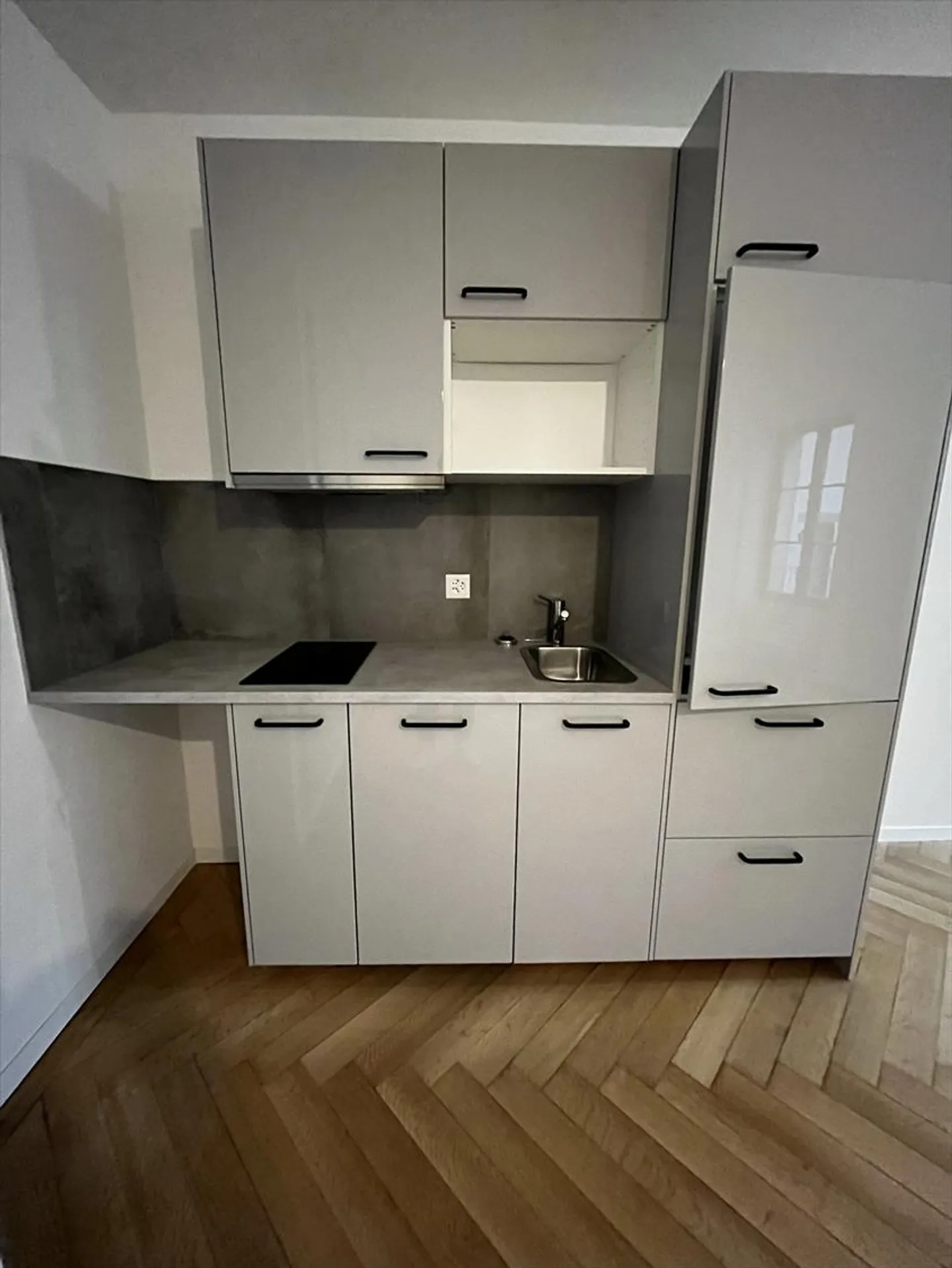 Sublimes Studio im Zentrum von Romont - Foto 3 von 6